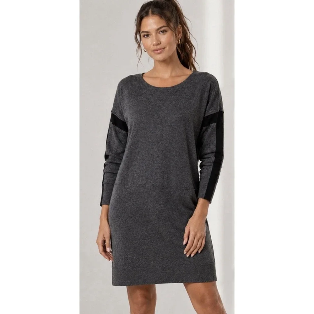 athleta sweater dress 12 Season Color Analysis | Indigo Tones Athleta Keys Sweater Dress in